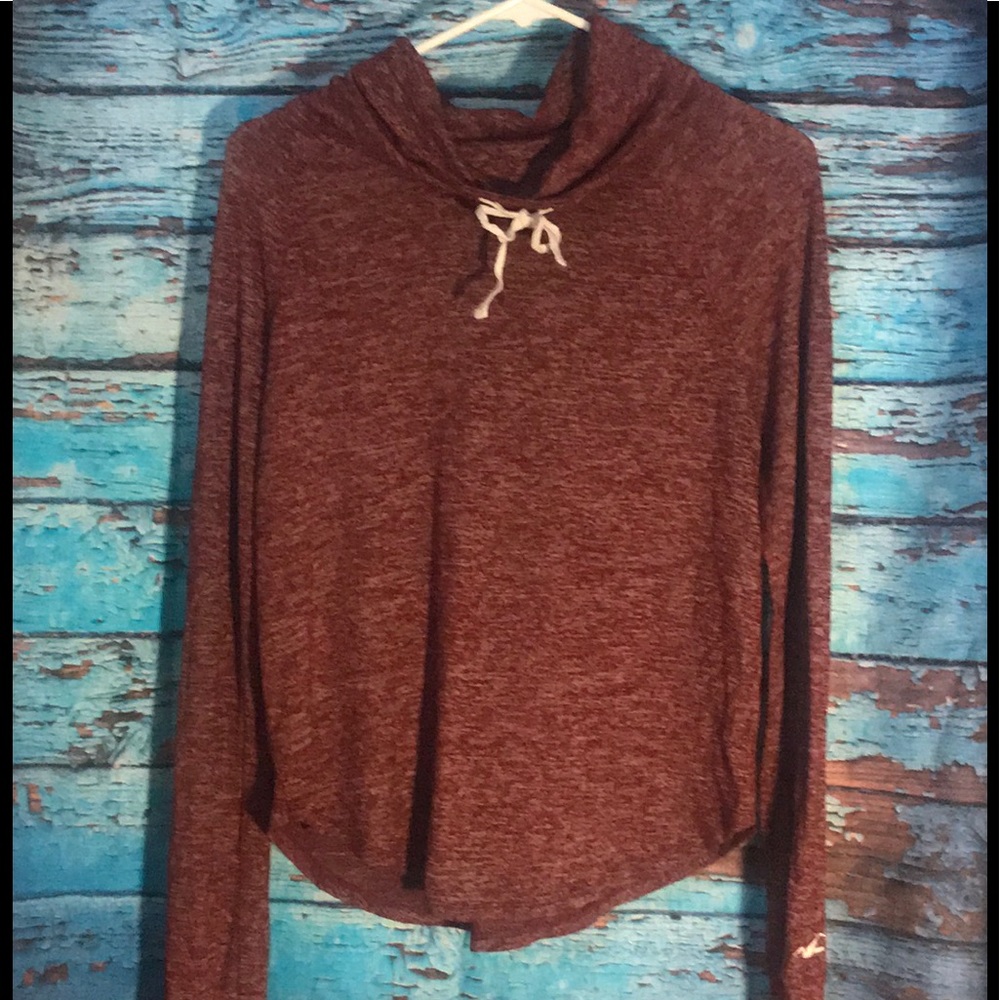 “HOLLISTER” DRAWSTRING COWL NECK TOP